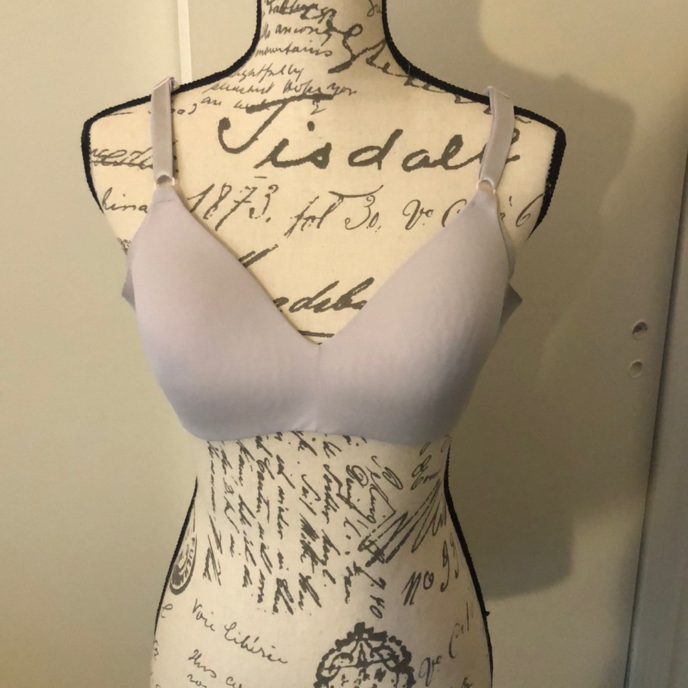 2/$15 Warner’s White Wireless Bra 38B